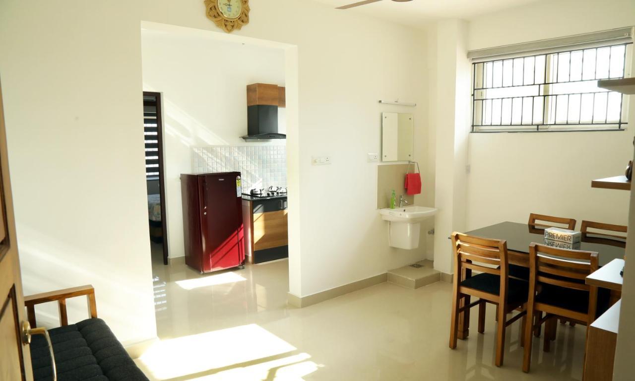 Alite Enclaves Fully Furnished Apartments Thrissur Bagian luar foto