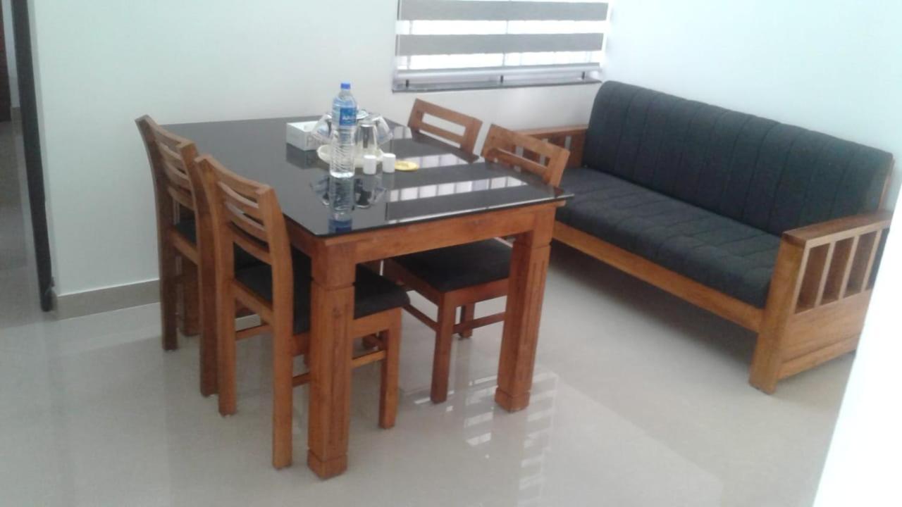 Alite Enclaves Fully Furnished Apartments Thrissur Bagian luar foto