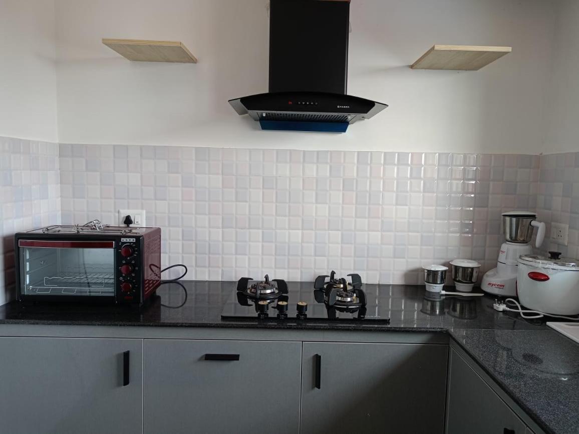 Alite Enclaves Fully Furnished Apartments Thrissur Bagian luar foto