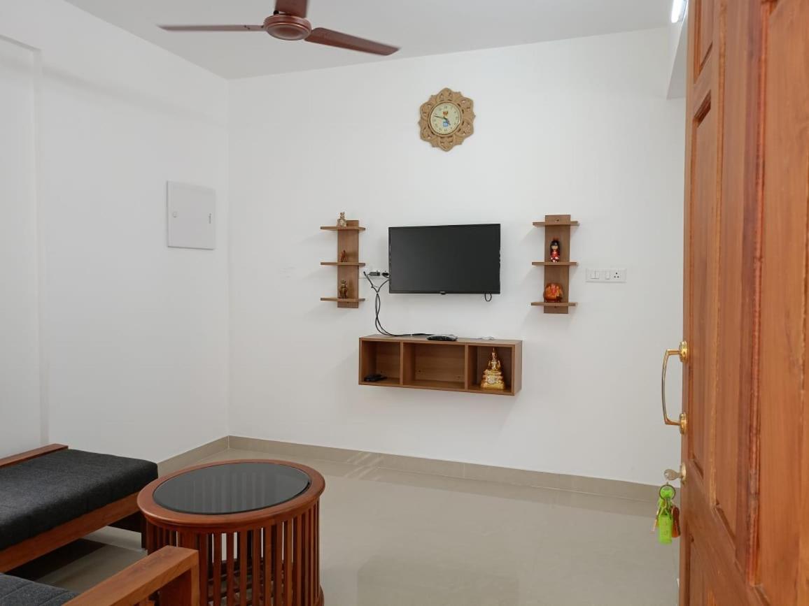 Alite Enclaves Fully Furnished Apartments Thrissur Bagian luar foto