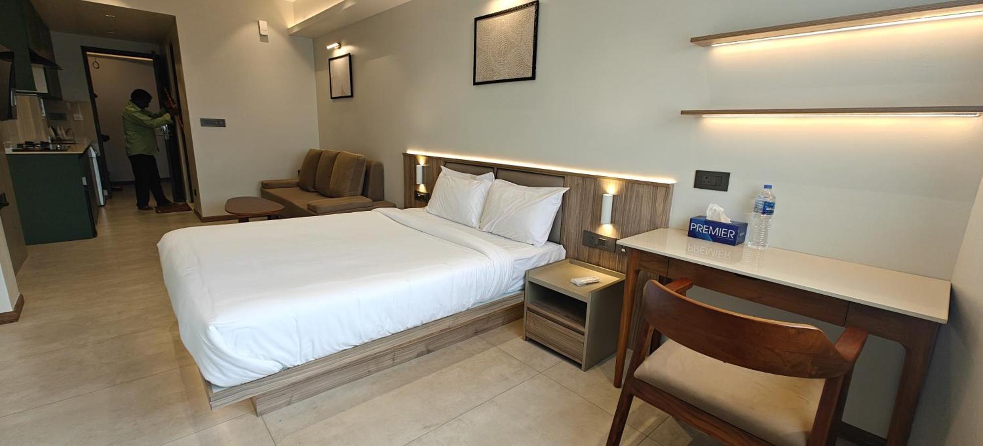 Alite Enclaves Fully Furnished Apartments Thrissur Bagian luar foto