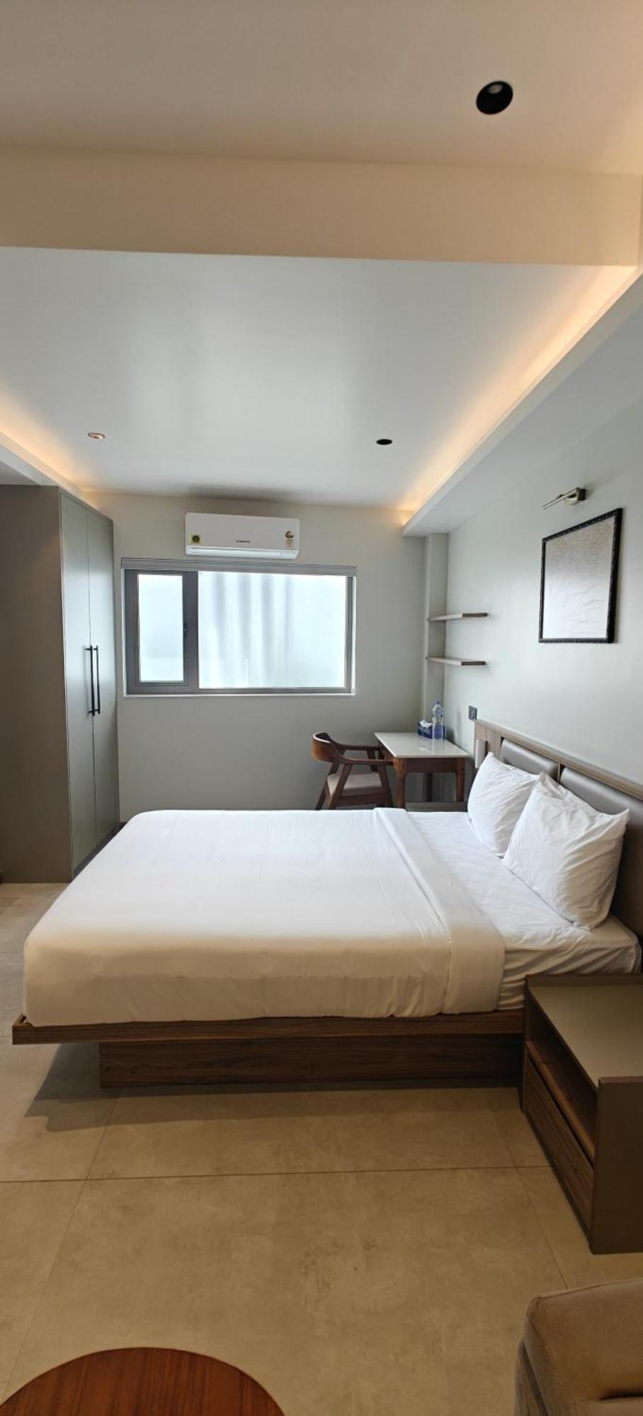 Alite Enclaves Fully Furnished Apartments Thrissur Bagian luar foto